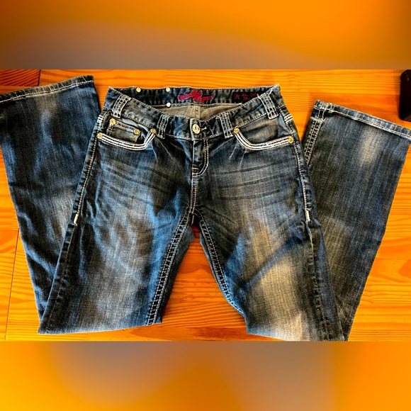 Rock n Roll Cowgirl Dark Denim Jeans with Rhinestones Style WD8516 Size 28x32 - Picture 4 of 14